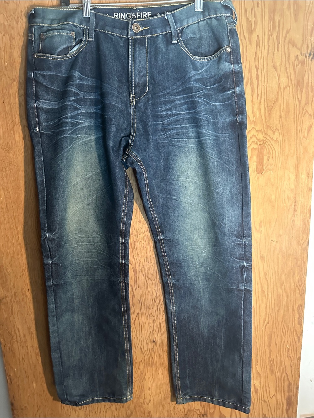 Ring of Fire Men's Blue Washed Straight Jeans